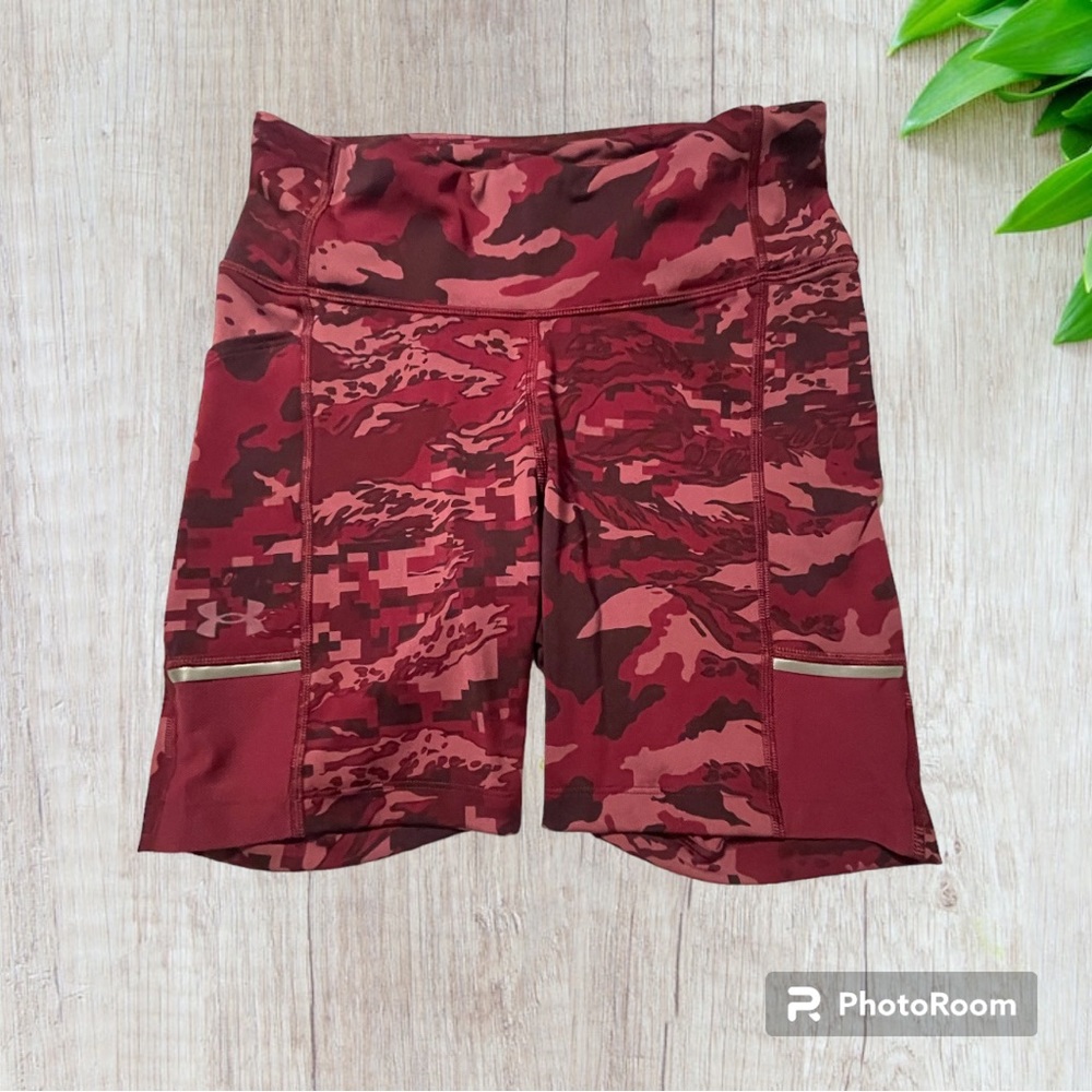 Under Armour bike shorts, pink camo
